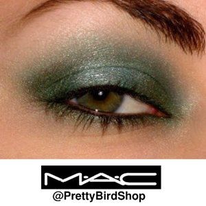 Last one! MAC HUMID eyeshadow NIB Frost rare hard to find